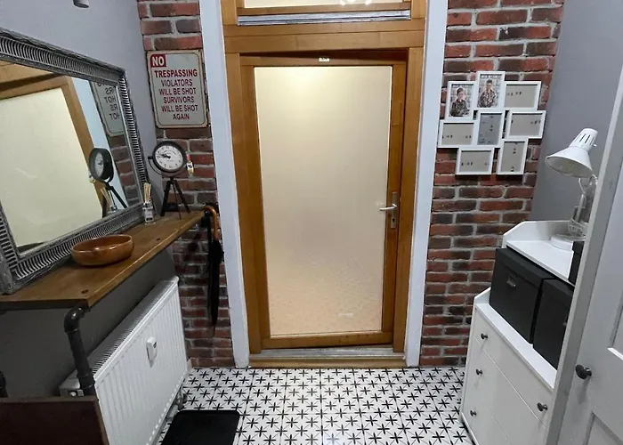 Varady's 1 Bedroom In Historic Center